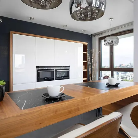 With A River View Near The Old Town By Renters Prestige Διαμέρισμα Βρότσλαβ