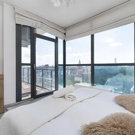 Διαμέρισμα With A River View Near The Old Town By Renters Prestige *