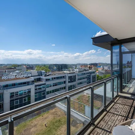 With A River View Near The Old Town By Renters Prestige Διαμέρισμα Βρότσλαβ